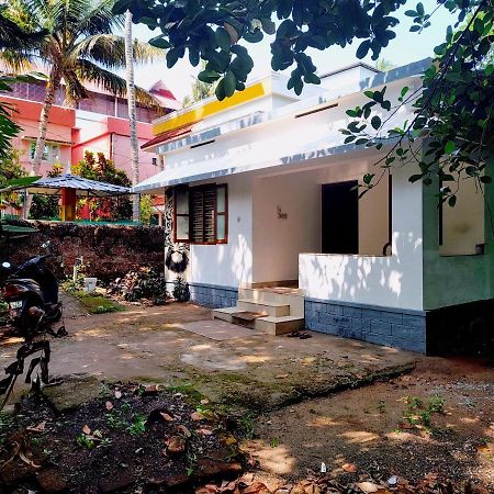 Gogonuts Hostel Varkala Eksteriør bilde